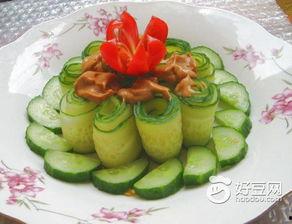 麻酱吃瓜,夏日清凉美食新体验